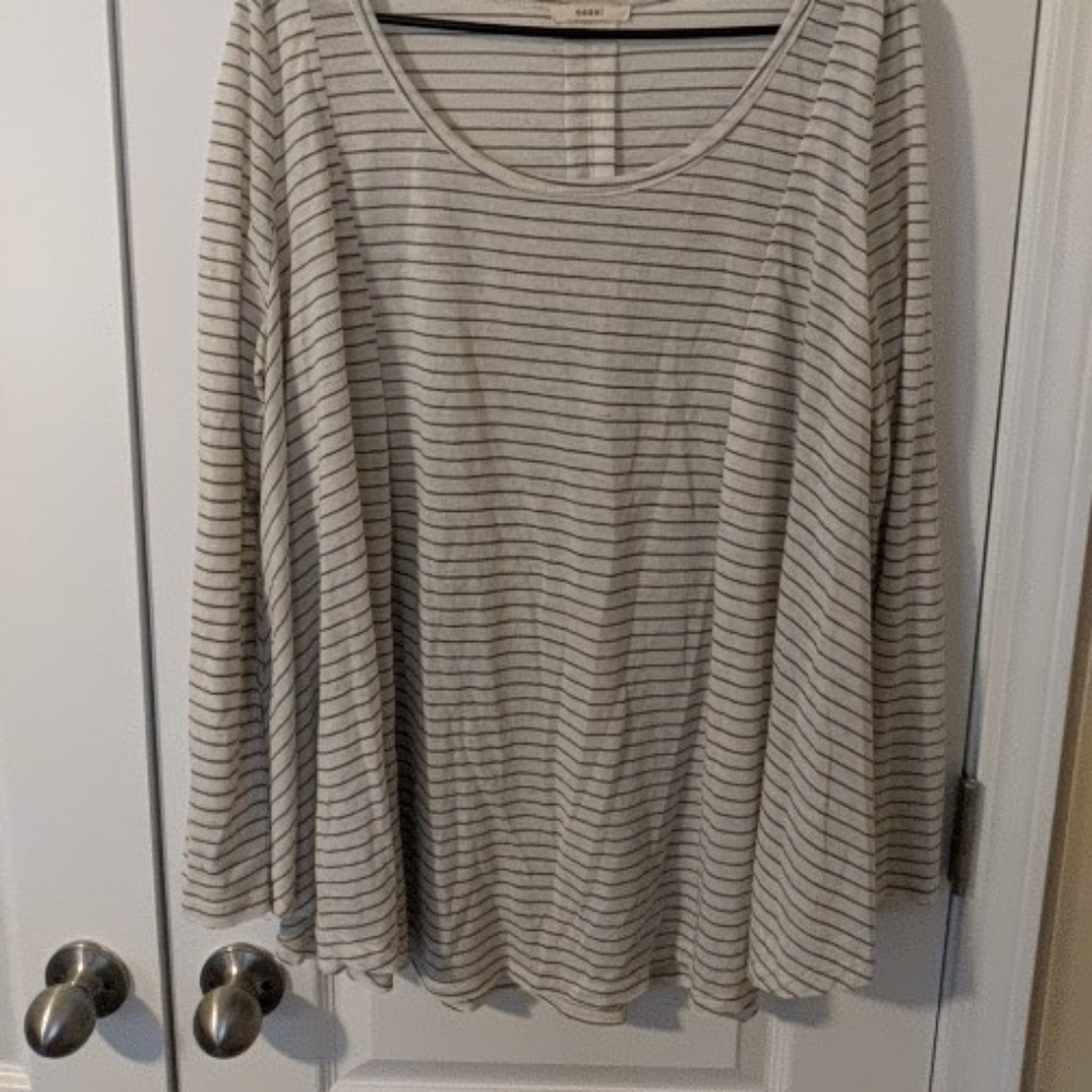 Grey striped flowy long sleeve top